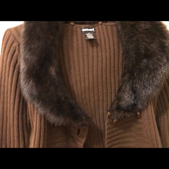 Wet Seal gently gently used Faux fur Sweater Size Small - Picture 3 of 11